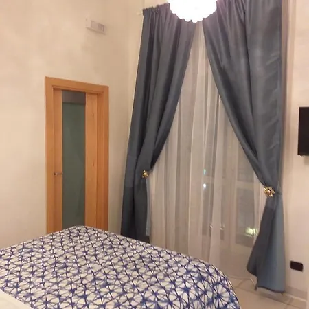 Beb Pantarei 2024 Alojamento de Acomodação e Pequeno-almoço Nápoles