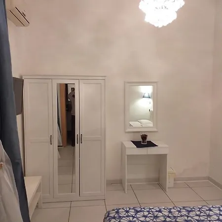 Beb Pantarei 2024 4* Nápoles