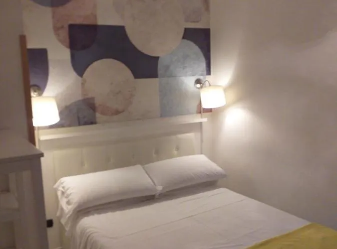 Bed & Breakfast Beb Pantarei 2024 Napels